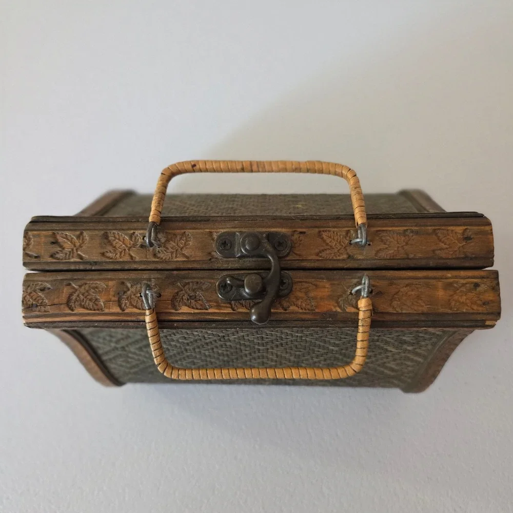 Vintage 70s Woven Wood Trinket Box Handbag Small Brown Boho Style